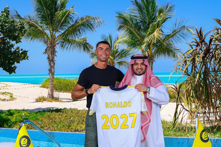 Cristiano Ronaldo contract Al Nassr 2027